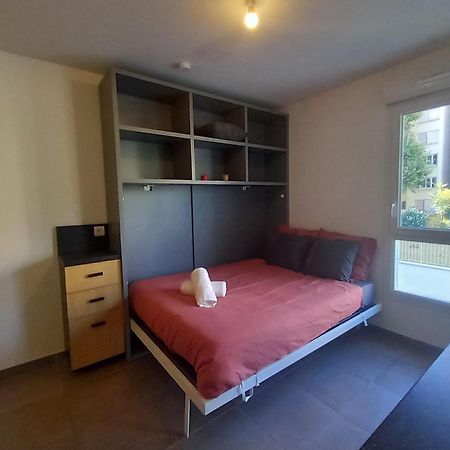 69A - Cosy Studio Ideally Located Lyon Gerland Екстериор снимка
