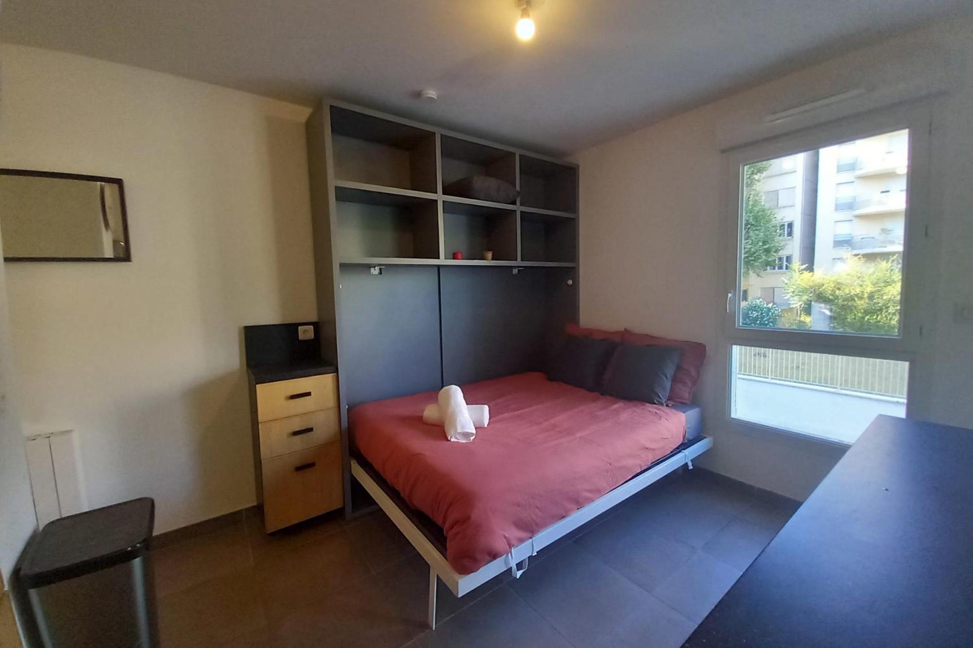 69A - Cosy Studio Ideally Located Lyon Gerland Екстериор снимка