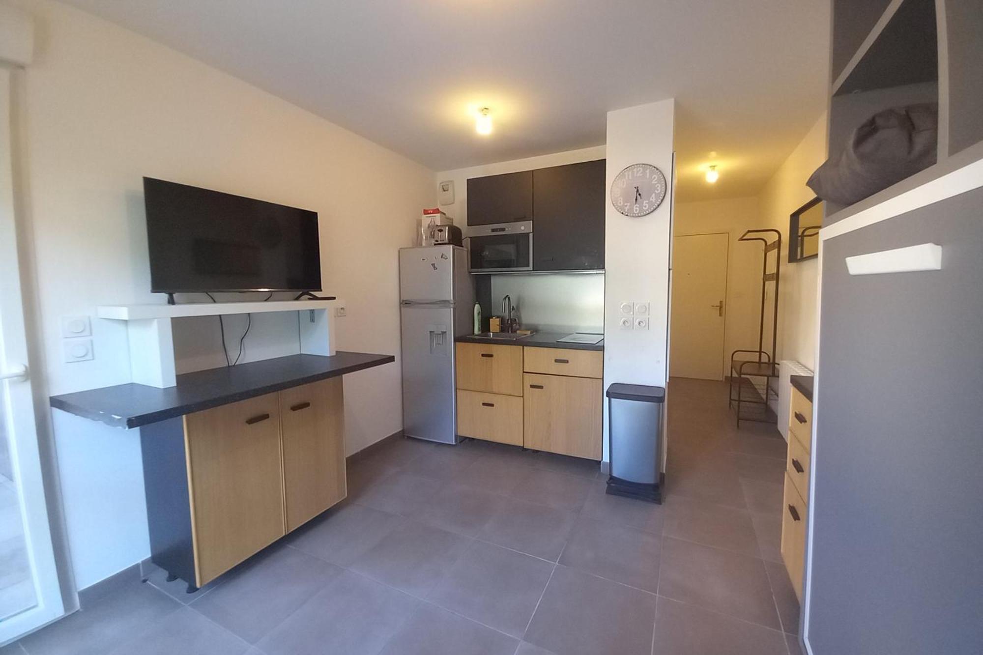 69A - Cosy Studio Ideally Located Lyon Gerland Екстериор снимка